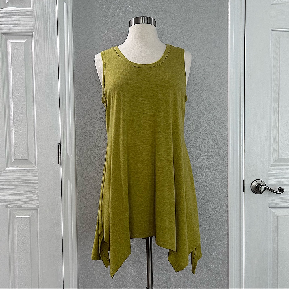 LOGO Lounge Jersey Handkerchief Hem Tank